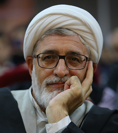 «محقق نوآور»، «روشنفکر دین باور»