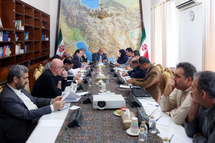 بازبینی دولت: رئیس دفتر رئیس‌جمهور از چالش‌های اطلاع‌رسانی، تعاملات دولتی و راهکارهای جدید می‌گوید